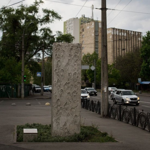 У Києві хочуть збудувати McDonald's біля памʼятника жертвам Бабиного Яру: у компанії ці плани підтвердили
