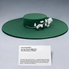 Український дизайнер Руслан Багінський створив капелюшки для королеви Каміли і Кейт Міддлтон