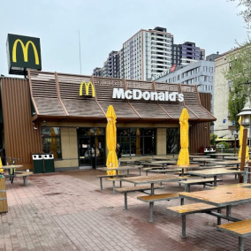 McDonald’s на Севастопольській площі зачиняється на ремонт