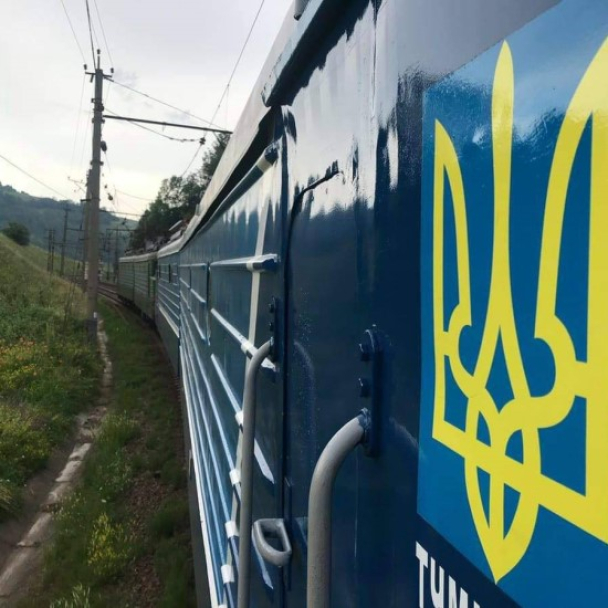 Із Києва, Дніпра, Ізюма й Харкова: «Укрзалізниця» призначила додаткові потяги до Львова