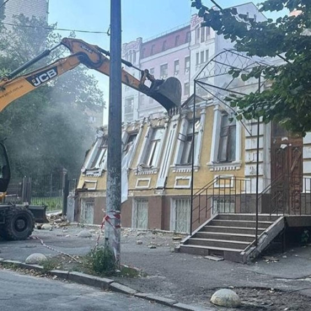 Садиба Зеленських, Тарілка на Либідській: Знакові місця Києва, які знищили та руйнували у 2024 році