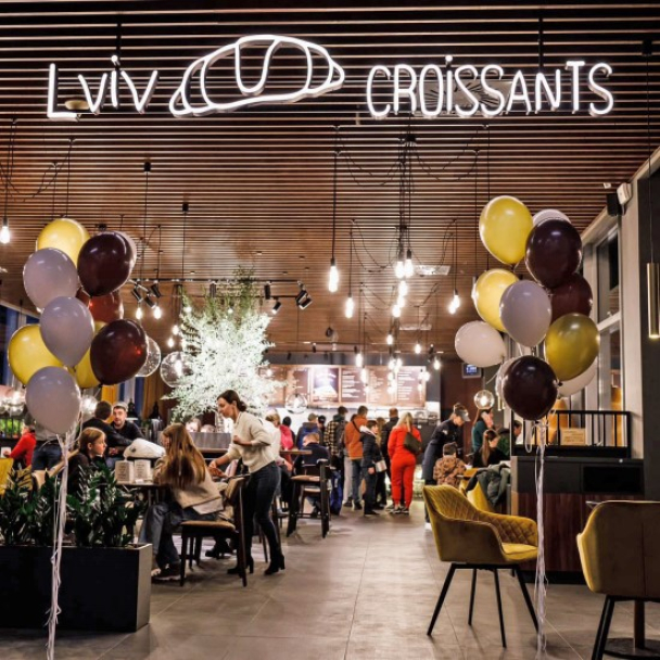"Львівські круасани", !FEST і McDonald’s відкрили найбільше закладів у 2024 році – дослідження Forbes