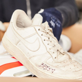 Nike запустил онлайн-продажу подержанной обуви