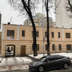 Петиція про повернення будинку Замкова статусу памʼятки історії набрала голоси