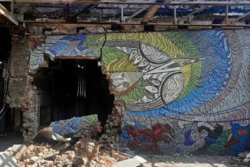 У Маріуполі вціліла частина мозаїки &laquo;Боривітер&raquo; Алли Горської