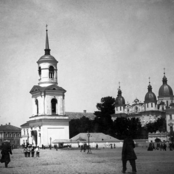 Кияни закликають відбудувати старовинний собор на Подолі — петиція