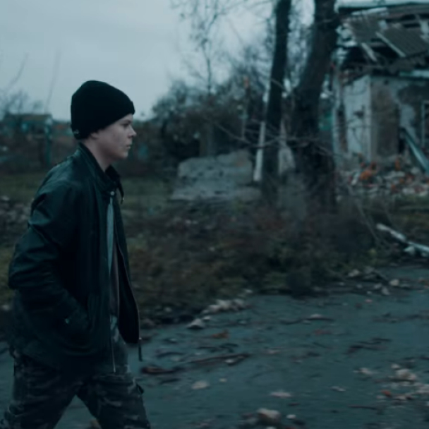 Присвята мужності українського народу: Imagine Dragons випустили кліп Crushed, знятий на передовій