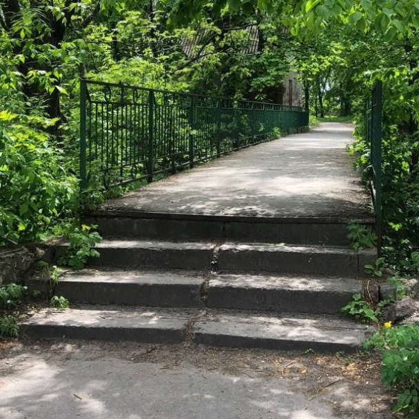 В Україні запустили проєкт з відновлення громадських просторів: перша толока пройде у Макарові