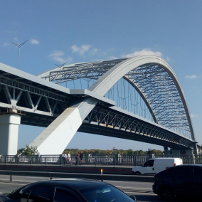 Прокуратура вимагає розірвати договір на будівництво Подільського мосту