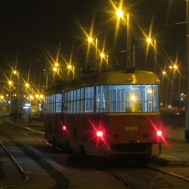 До конца осени в Киеве не будут курсировать трамваи №14 и 15