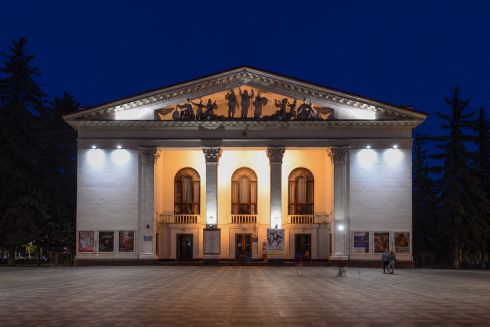 Архітектура Донбасу — будівлі, що можуть зникнути до того, як ви про них прочитаєте