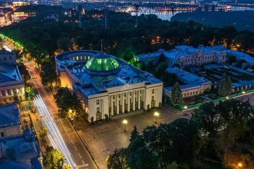 Киевлян приглашают на экскурсию-прогулку по правительственному кварталу