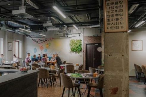 Ресторан корейской кухни Arirang открылся возле КПИ с новой концепцией