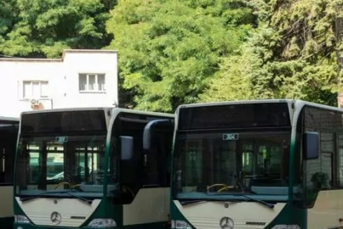 Киев получил от благотворителей три городских автобуса