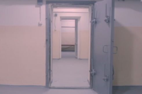 В Дарницком районе обустроили укрытие с автоматическим открыванием дверей от Ajax