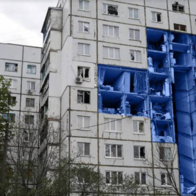 Канадские архитекторы предлагают заменять поврежденные в Украине секции многоэтажек модульными сборными блоками