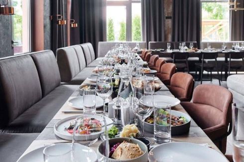 На Березняках відкрився заклад &laquo;Ахіллес і черепаха&raquo; зі стравами різних кухонь світу