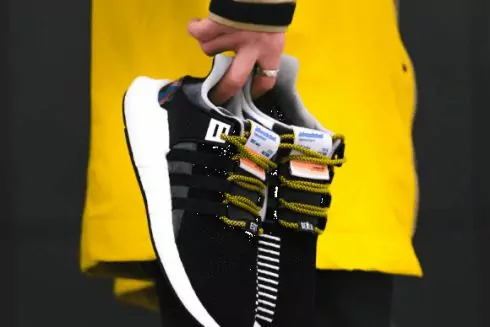 В Берлине создали кроссовки со встроенным проездным