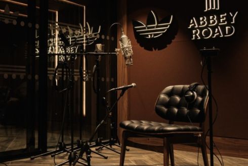 Adidas та Abbey Road відкрили студію для юних музикантів у Манчестері