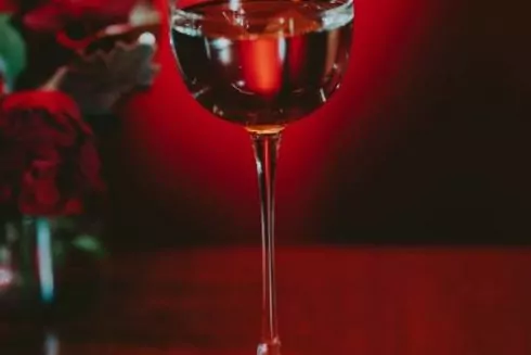 На Гончара открылся бар &laquo;Минус первый&raquo;: с коктейлями и сидром