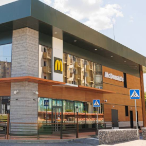 У Чернівцях відкрили перший ресторан McDonald’s: фото