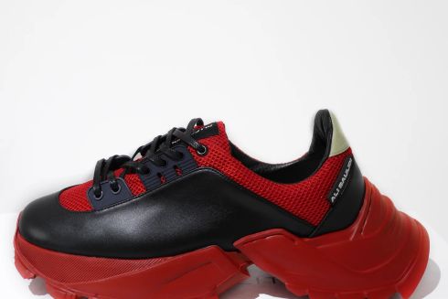 8 пар кросівок на весну від українських брендів