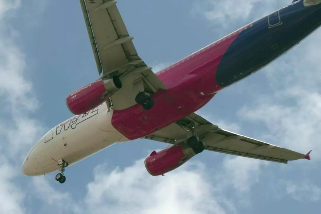 Wizz Air предлагает 100 000 бесплатных авиабилетов для украинцев