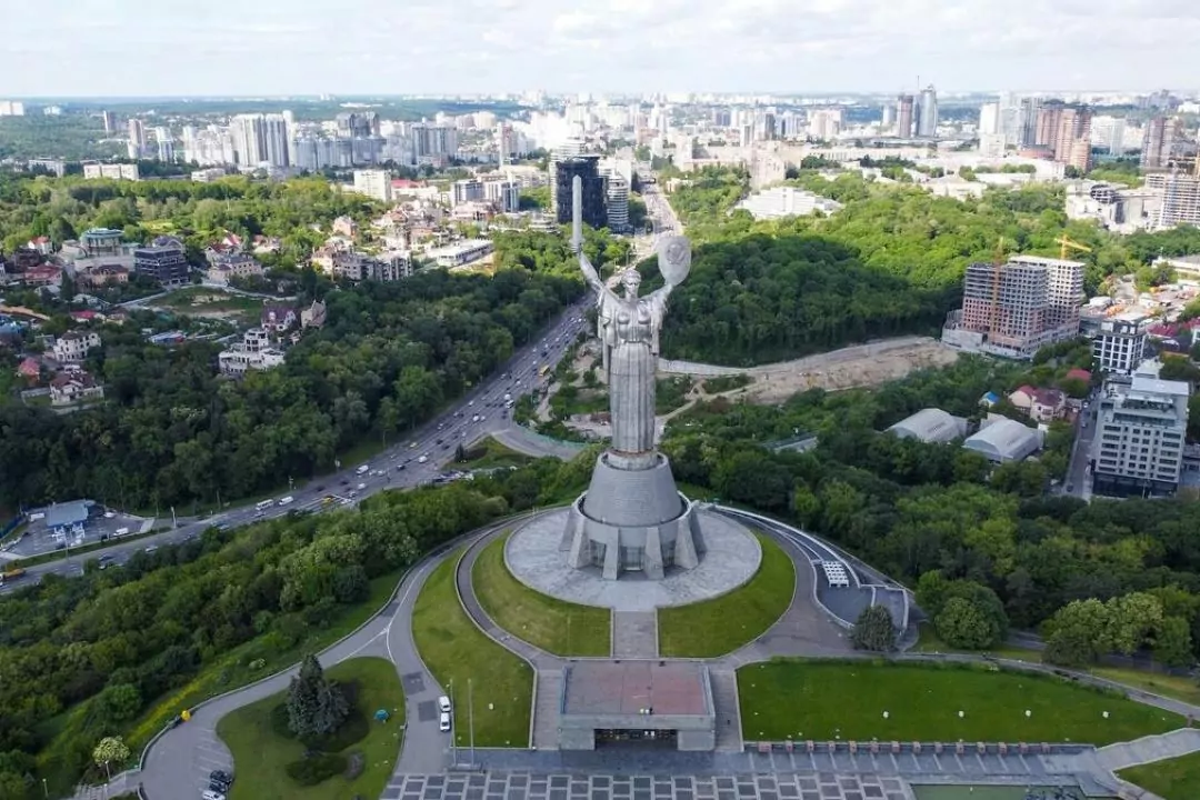 Київ хочуть захистити антидроновим куполом
