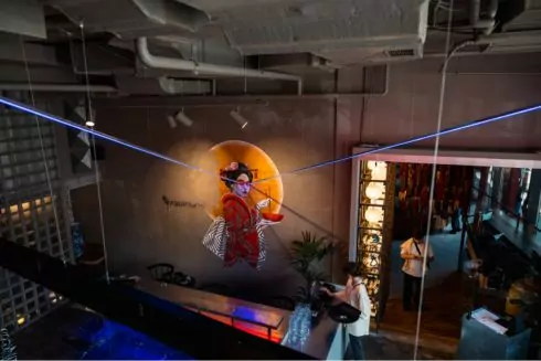 Бабагануш и салат с бамбуком: во Львове открылся ресторан азиатской кухни