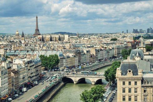 У Франції скасували квартплату та комуналку на час карантину