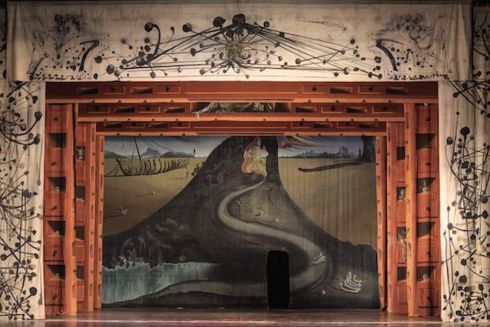 Найбільше полотно Сальвадора Далі виставлять на аукціон у Парижі