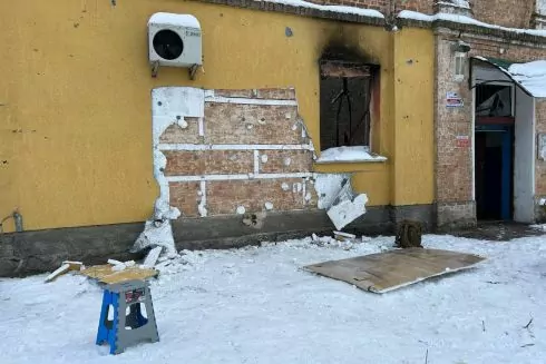 Картину Бэнкси, срезанную в Гостомеле, удалось сохранить. Где она сейчас