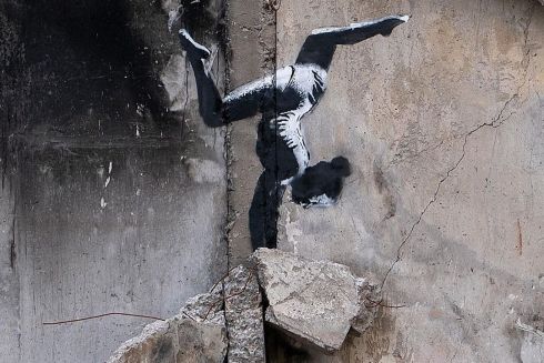 Фото: Banksy створив нове графіті у Бородянці
