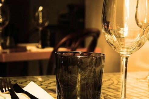 Украинским кафе и ресторанам разрешили работать дольше в новогоднюю ночь