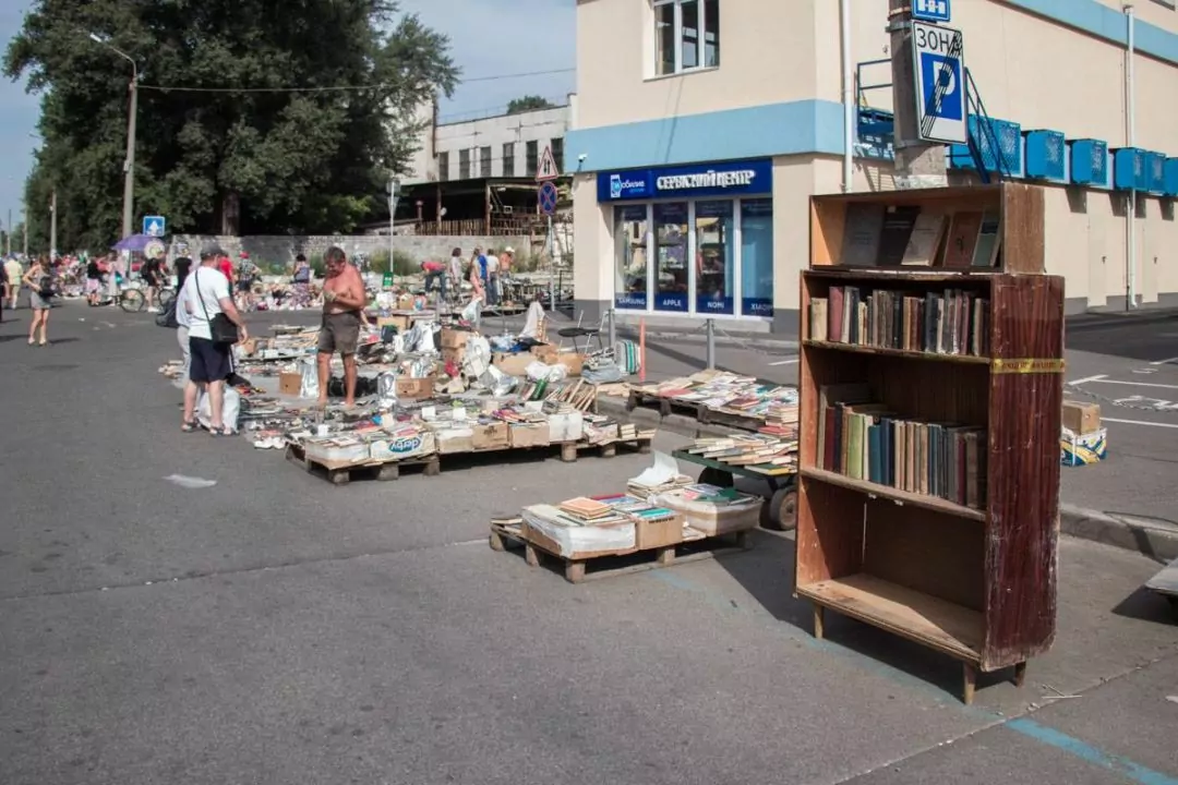 У Києві планують прибрати блошині ринки та ярмарки вихідного дня