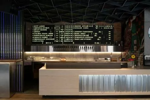 Бар &laquo;Хвильовий&raquo; открыл новое пространство