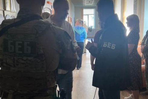 В Гостомеле чиновники разворовали 5 млн гривен, которые должны были пойти на ремонт укрытий и поврежденного жилья