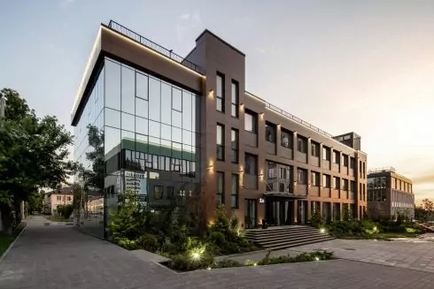 На старом месте: Как Киевскую резиновую фабрику превращают в бизнес-центр с общественными пространствами