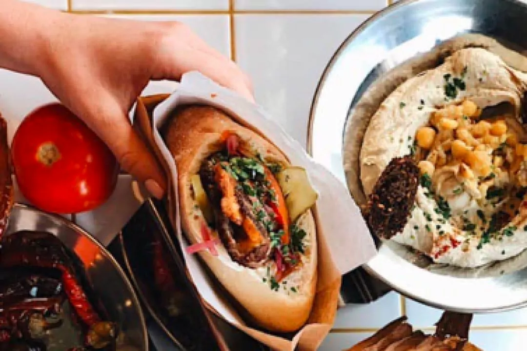 Pita kyiv: уличная еда Тель-Авива на Пушкинской