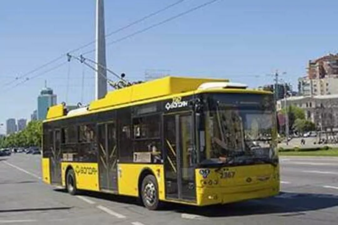 Київ втратив щонайменше 5,4 млрд гривень через зупинку транспорту під час тривог