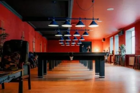 Біля Контрактової площі запрацював більярдний бар &laquo;Кий&raquo; від власників HVLV і BGRN