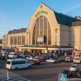 В Киеве планируют реконструировать Вокзальную площадь и продлить линию трамвая с Борщаговки