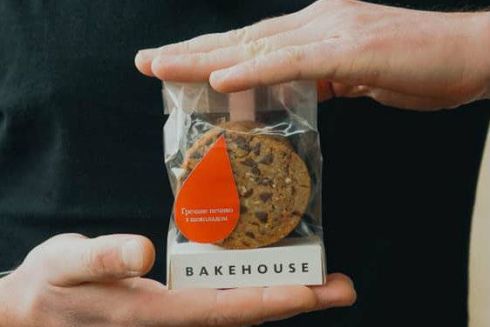 «Агенти крові» запустили продаж печива, щоб зібрати гроші на додаток для донорів