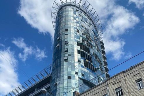 Бізнес-центр на Лук'янівці, який будують з 2005-го, запрацює восени