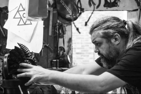 Перша за 11 років: харківська артстудія Bob Basset представить нову колекцію на Ukrainian Fashion Week