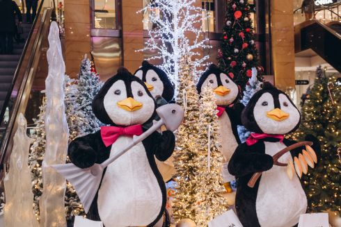 У ТРЦ Gulliver встановили сотні пінгвінів, аби познайомити відвідувачів зі станцією "Академік Вернадський"