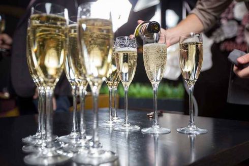 На Малій Житомирській відкриється рюмочна &laquo;Анжела. Напої та свято&raquo;