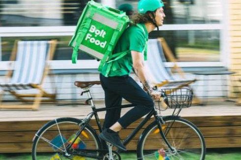 Bolt Food теперь работает на левом берегу: доставляют на Русановку и Позняки