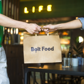 В приложение Bolt Food добавили функцию для помощи волонтерам