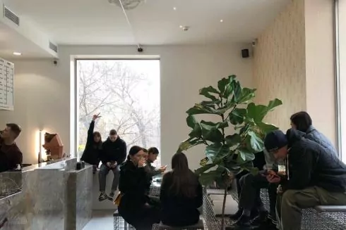 На Гончара открылось боул-кафе